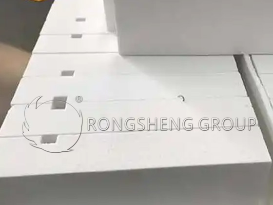 Кислотостойкие корундово-муллитовые кирпичи RS